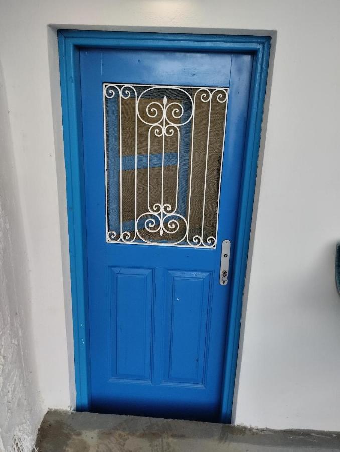 Light Blue Home Folégandros Екстериор снимка